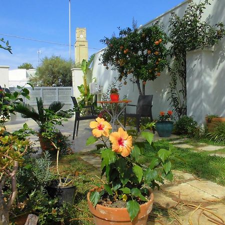 Araucaria Bed & Breakfast Torre San Giovanni Ugento Exterior photo