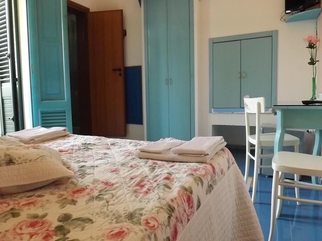 Araucaria Bed & Breakfast Torre San Giovanni Ugento Room photo