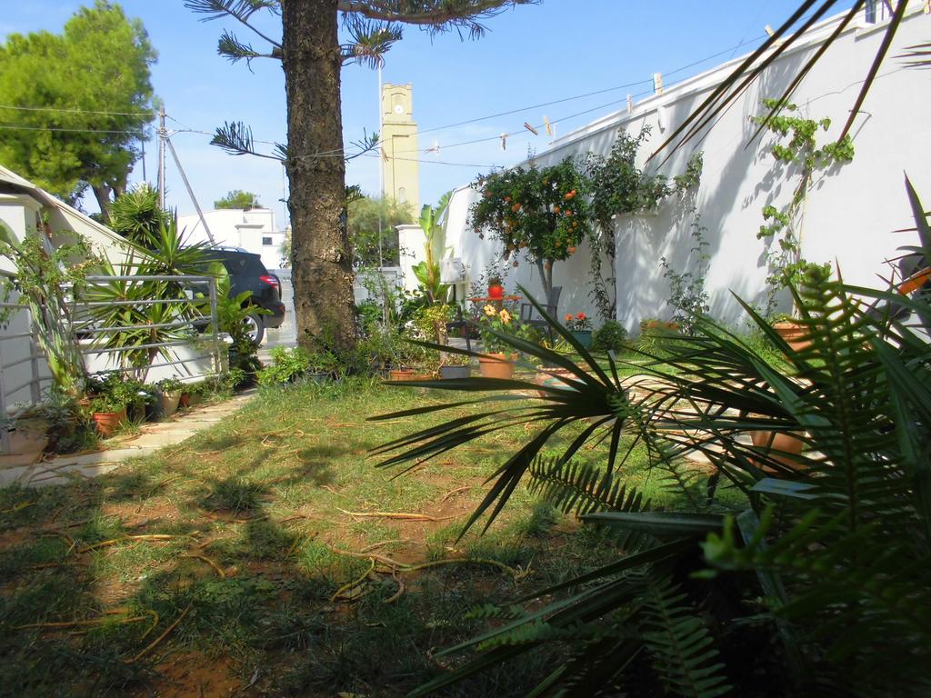 Araucaria Bed & Breakfast Torre San Giovanni Ugento Exterior photo
